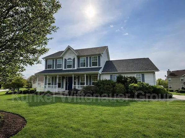 720 Cedar Mill Dr, Shiloh, IL 62221