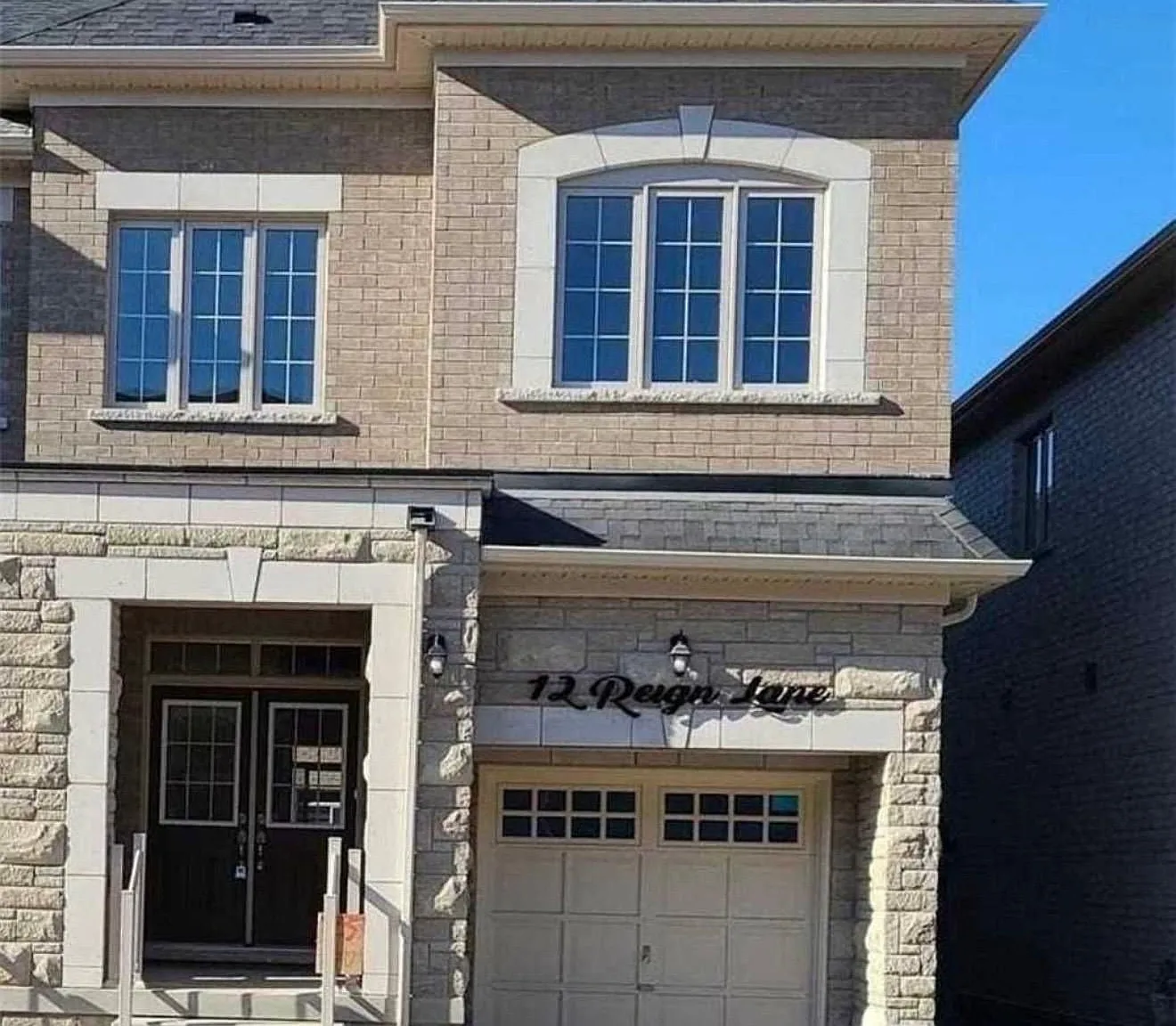 2 bed, $1,600 — Photo 1