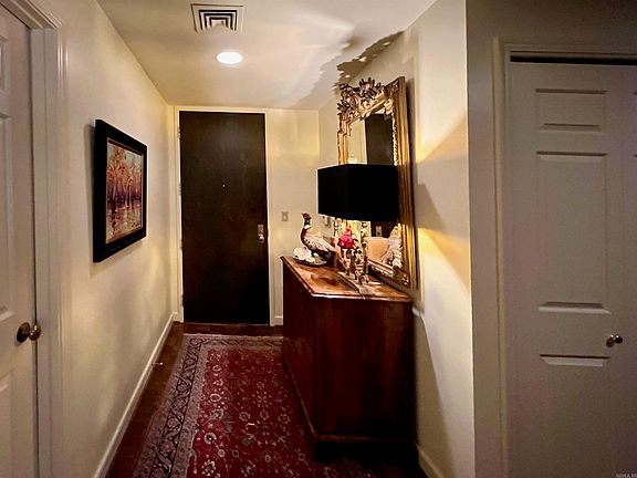 5th image of 1 Treetops Ln Unit 405-C