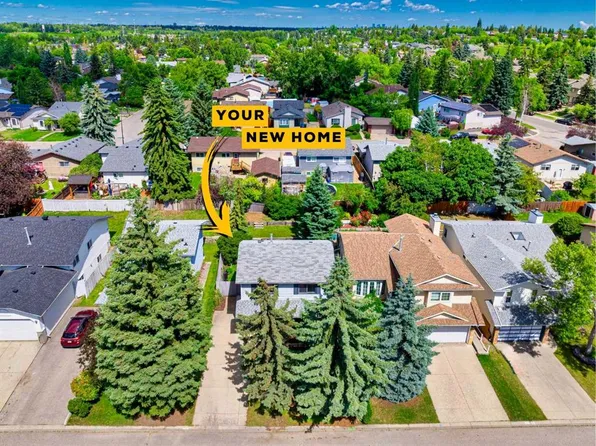 56 S Deersaxon Cir SE, Calgary, AB T2J 6R5