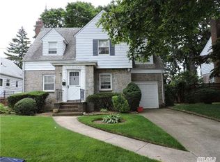 487 Madison Ave, West Hempstead, NY 11552