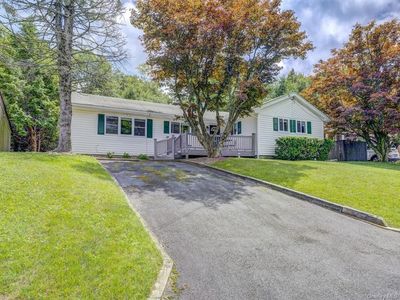 5 High View Ter, Rock Hill, NY, 12775