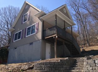 17 Dudley St, West Milford, NJ 07480