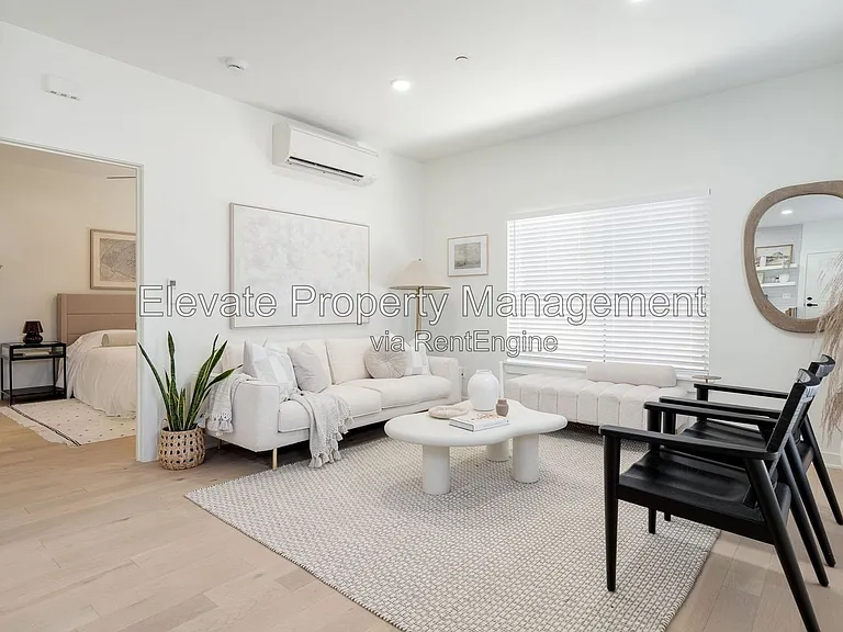 1612 NW 17th St #1 — Photo 4