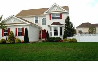 50 Buckingham Dr, Berlin, NJ 08009