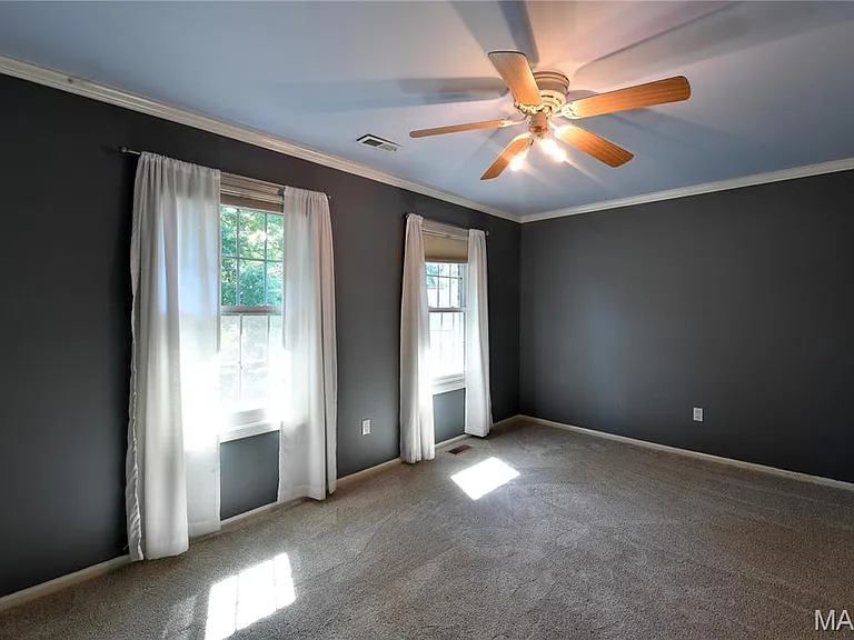 1419 Sawyers Trail Ct — Photo 27