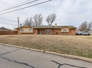 5600 NW 59th St, Warr Acres, OK 73122
