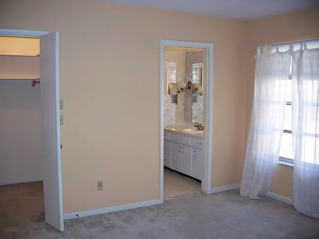 2 bed, 1394 sqft, $1,750 — Photo 4