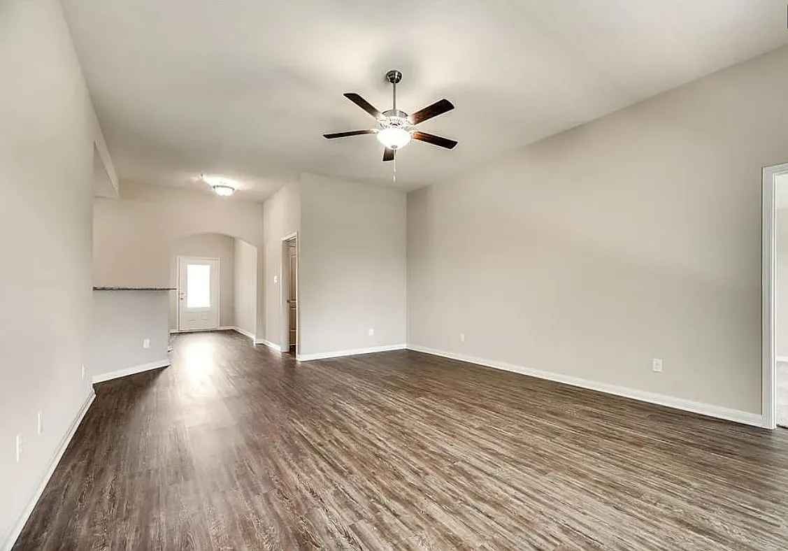 Building Photo - 5317 Persimmon Dr