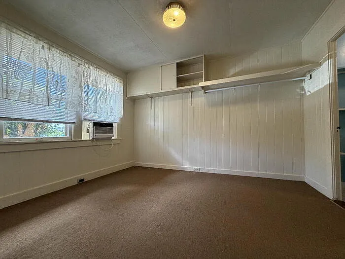 3145 Harding Ave — Photo 4