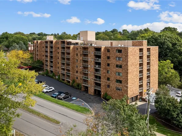 1500 Cochran Rd APT 412, Pittsburgh, PA 15243