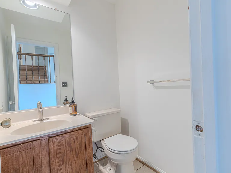 Sunflower Cir — Photo 29