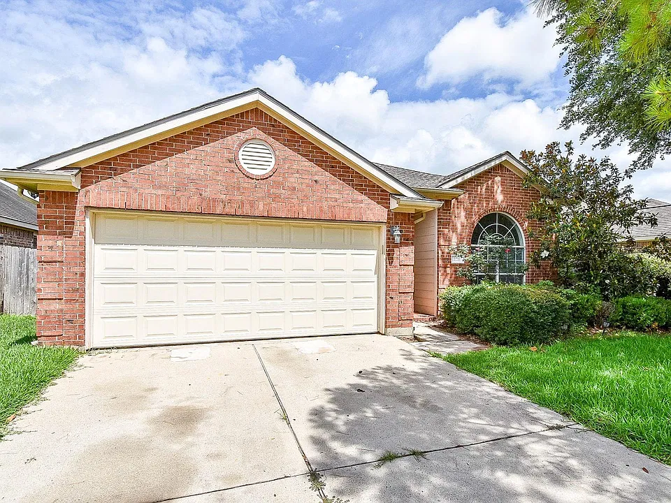 128 Long Canyon Ln
