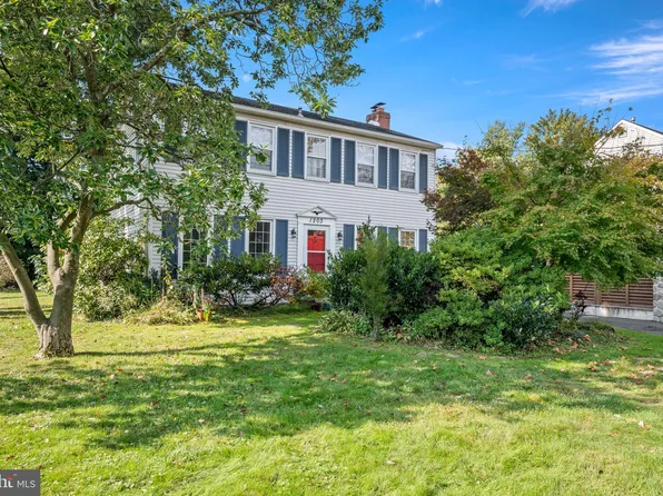 1203 Swarthmore Ave, Folsom, PA 19033