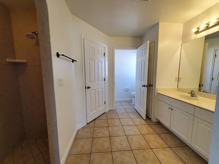 3011 SW 14th Ct — Photo 11