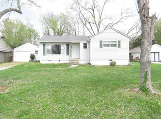 564 E 3rd St, Cookeville, TN 38501