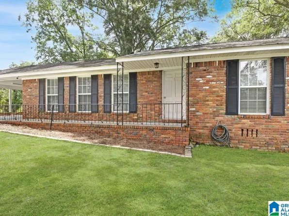 105 Friendship Rd, Clanton, AL 35045
