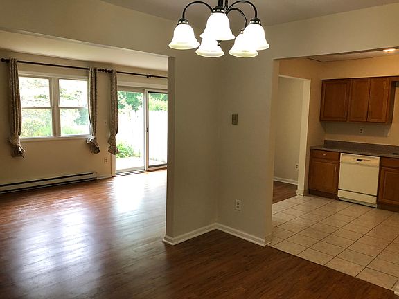 2nd image of 34 Clubhouse Dr