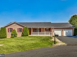 241 Montclair Ct, Hagerstown, MD 21742