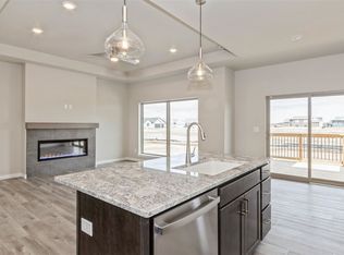745 Kohl Dr, North Liberty, IA 52317
