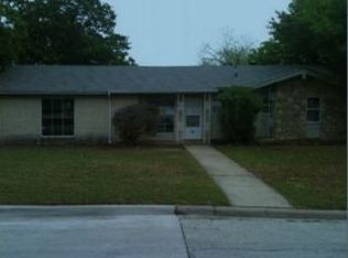 6601 Trailwood Dr, Forest Hill, TX 76140