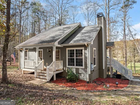 629 Crane Trl, Cleveland, GA 30528