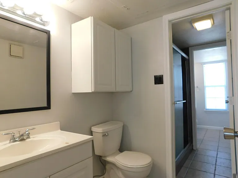 11710 Southlake Dr #23 — Photo 9