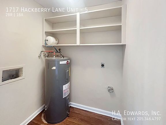 3rd image of 1717 Hackberry Ln APT 5