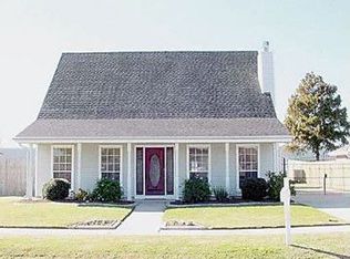 3323 Grandlake Blvd, Kenner, LA 70065