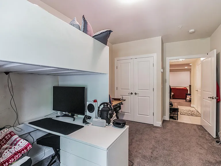 392 Buckeye Cir — Photo 16