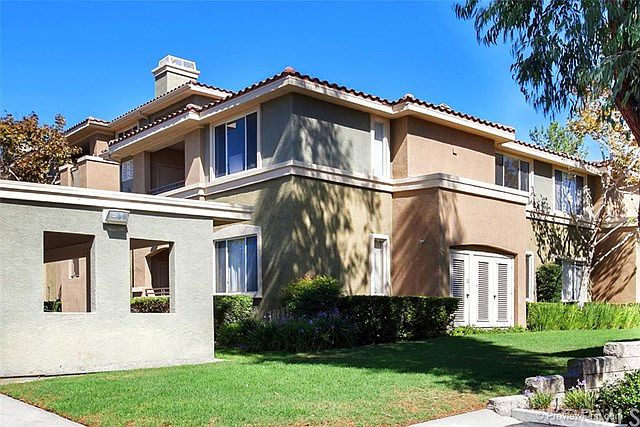 1st image of 22681 Oakgrove Unit 221