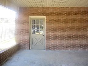 4th image of 525 Ravenwood Dr