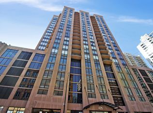 435 W Erie St APT 908, Chicago, IL 60654
