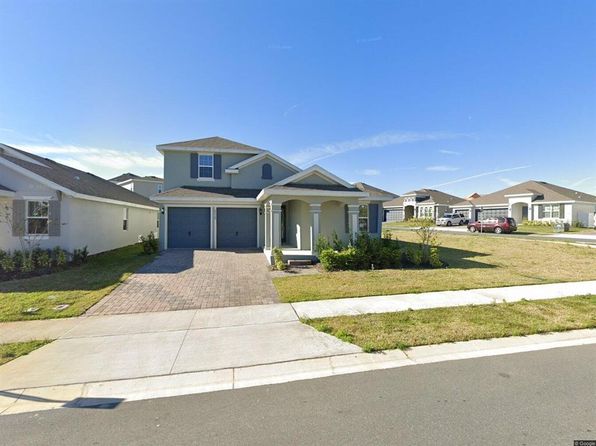 2025 Axel St