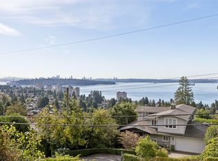 2545 Palmerston Ave, West Vancouver, BC V7V 2W4