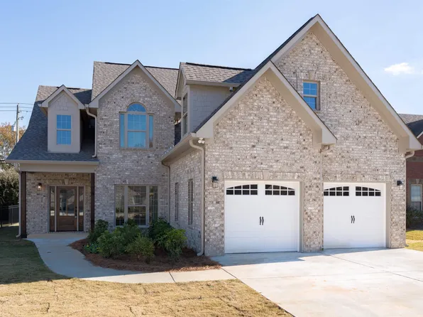 65 Vickie Dr, Springville, AL 35146