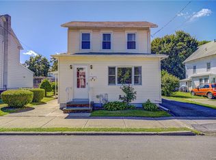 8 Rowan St, Middletown, NY 10940
