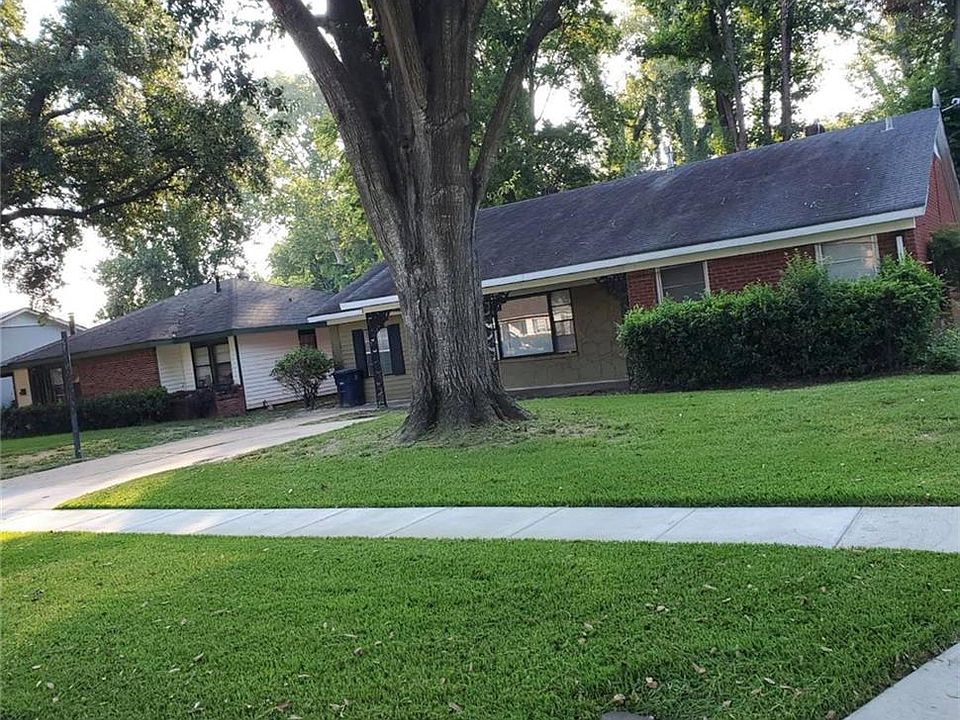 1st image of 3717 Parkway Dr