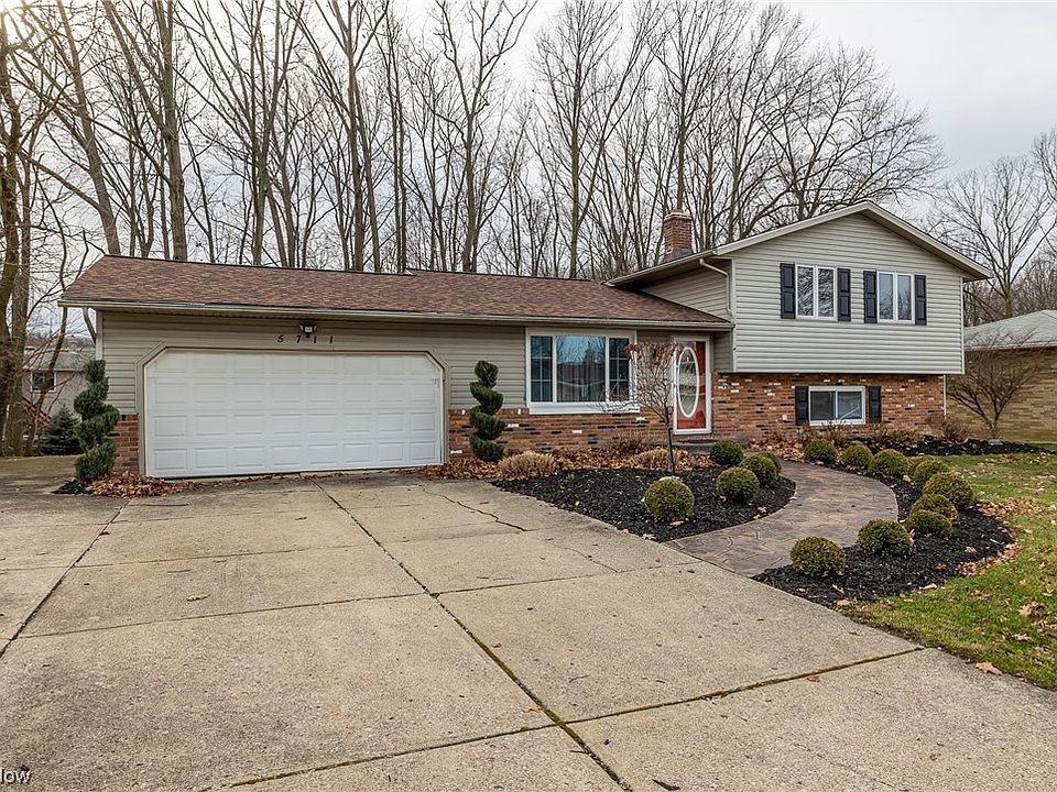 5711 Thoreau Dr, Parma, OH 44129 Zillow
