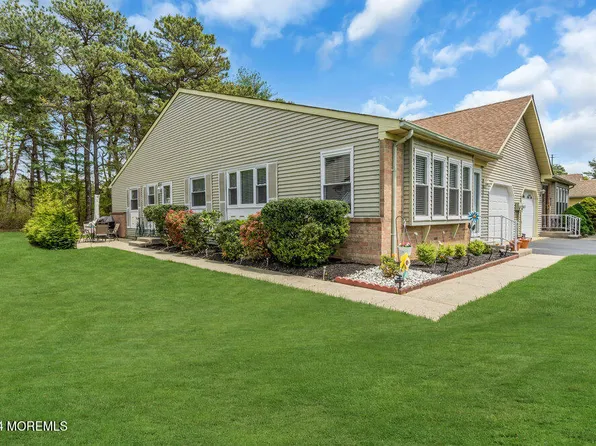 141 Sunset Road #60, Whiting, NJ 08759
