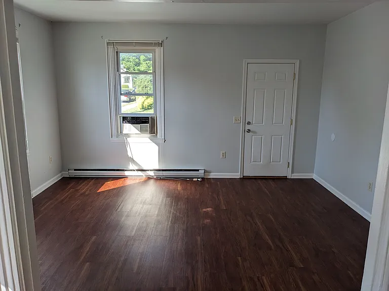427 S Arch St — Photo 1