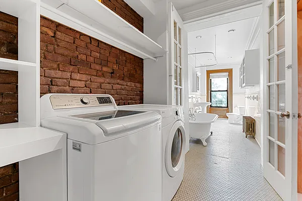 Rented by Corcoran | media 20