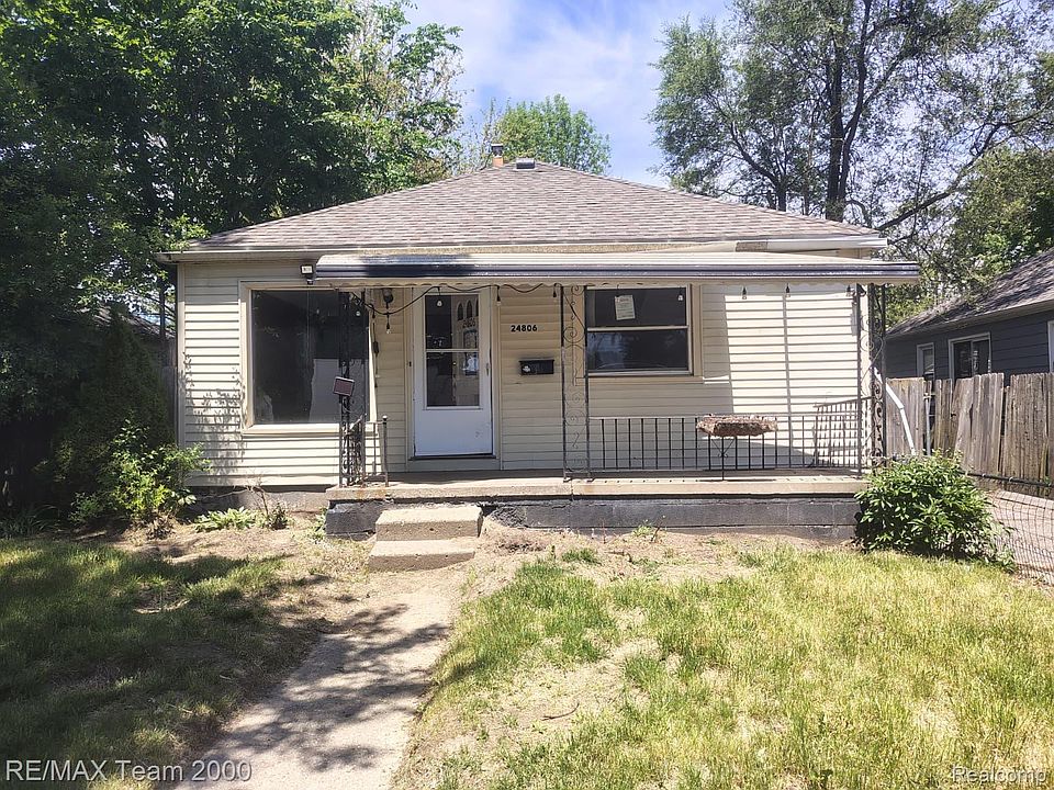 1st image of 24806 Frisbee St
