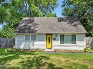 5407 Wintergreen Rd, Louisville, KY 40272