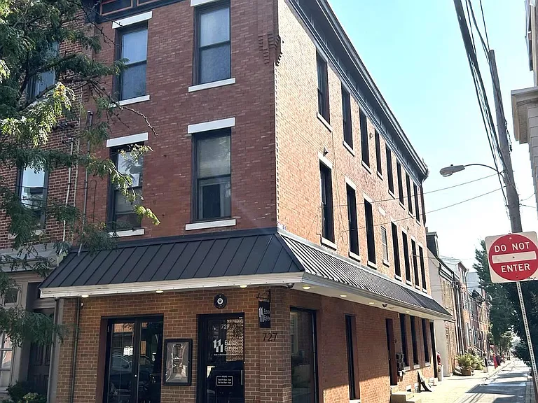 727 S 2nd St #3F — Photo 16