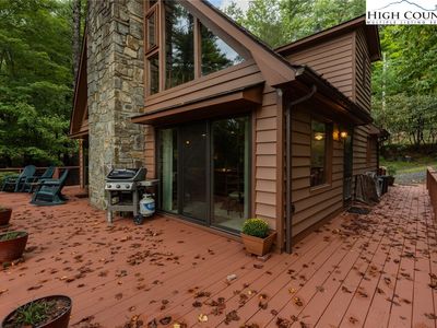 431 Roaring Ridge Road, Deep Gap, NC, 28618