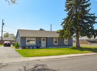 2305 Humphreys St, Richland, WA 99352