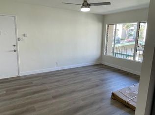 1256 Brockton Ave APT 6, Los Angeles, CA 90025