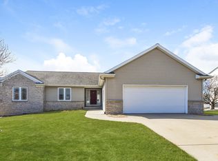 7399 Whistle Ridge Dr SW, Byron Center, MI 49315