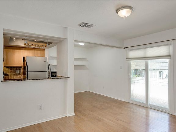 4th image of 3627 Manchaca Rd APT 108